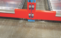 Adjustable endplates for gravity pallet and carton flow warehouse storage systems