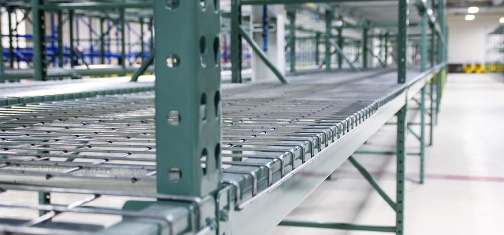 solutions-slider-06 Pallet racks with mesh decks in warehouse